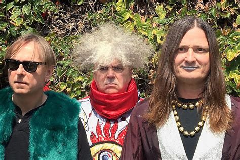 Melvins .